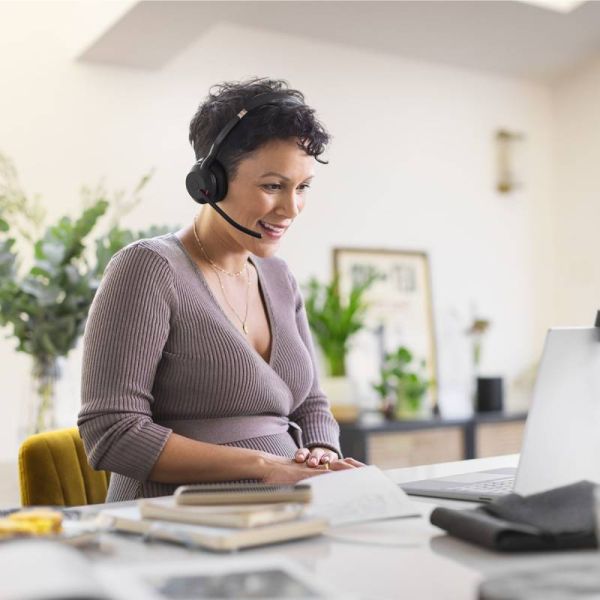 Jabra Evolve2 55 estéreo MS + dongle Link380a Recondicionado