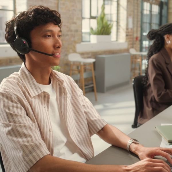 Jabra Evolve3 65 Mono office use