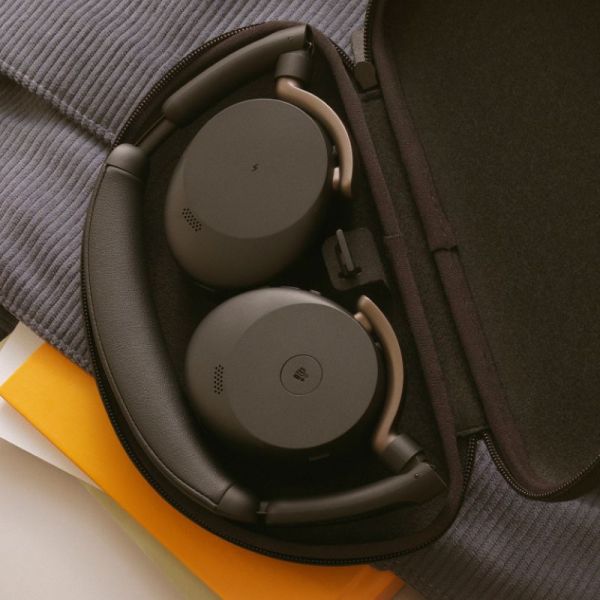 Jabra Evolve3 65 Flex MS wireless headset with carrying case
