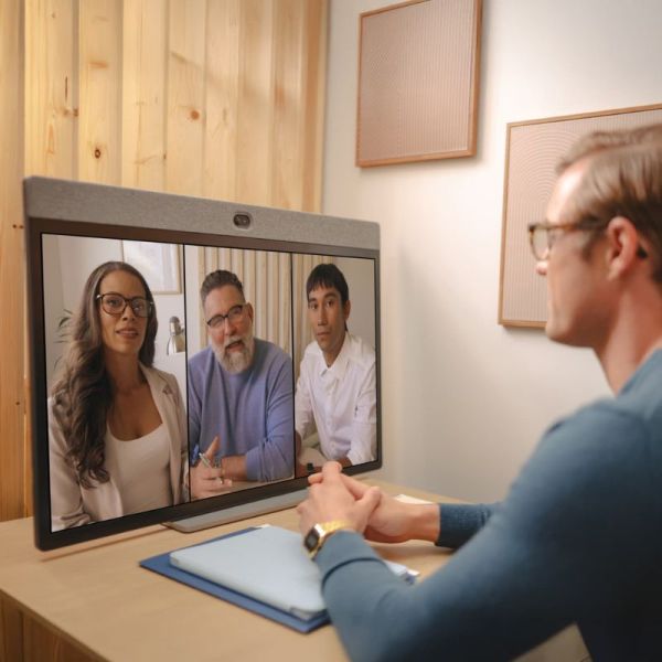 Neat Board 32 Video Conference
