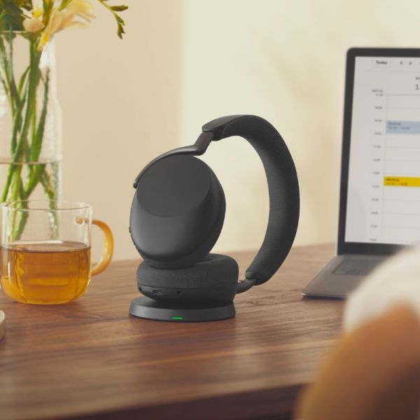 Jabra Evolve3 85 UC USB-A com Base de Carregamento