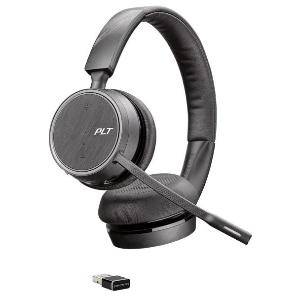 Poly Studio P5 + Poly Voyager 4220 UC