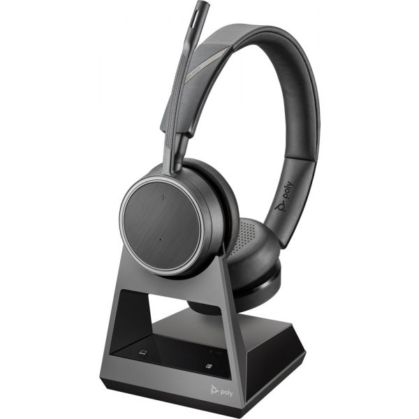 Poly Studio P5 + Poly Voyager 4220 UC
