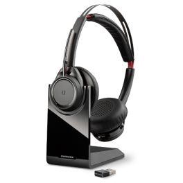 Plantronics Voyager Focus UC com base