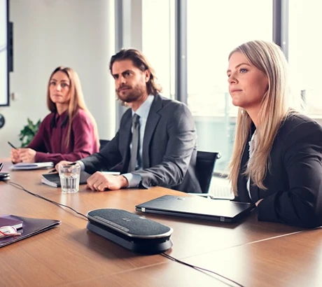 Speakerphones portáteis para reuniões flexíveis